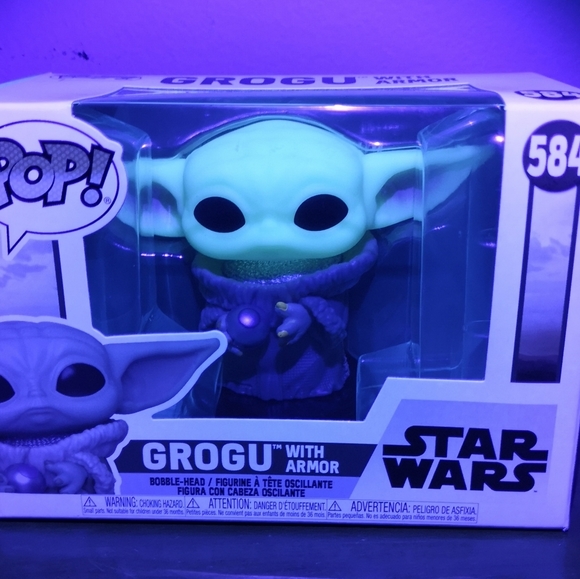 Brand New in Box Funko Pop Star Wars Grogu w/ Armor Collectible Figurine *glows* - Picture 2 of 5
